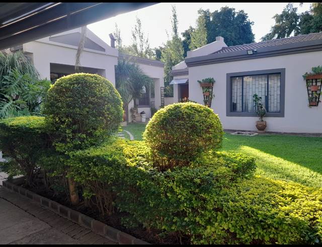 4 BEDROOM HOUSE FOR SALE IN BO-DORP
